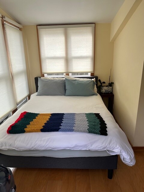 Building Photo - 340 45th St