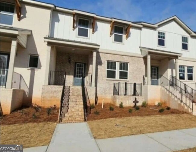 Building Photo - 2836 Devon Vale St
