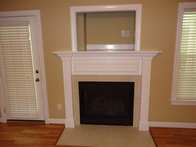Building Photo - 5810 Colonial Dr