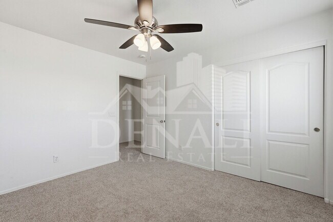Building Photo - 8510 W Luken Way