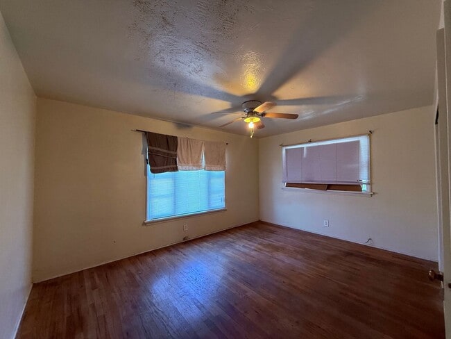 Building Photo - 155 North St