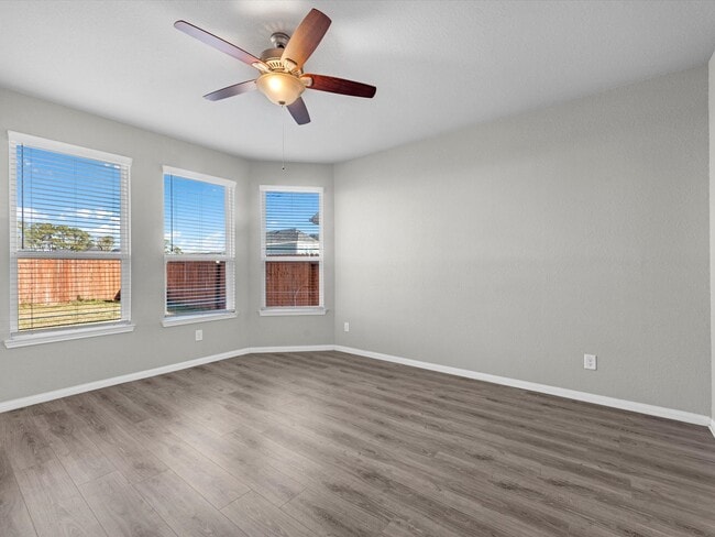 Building Photo - 7503 Merrylands Dr