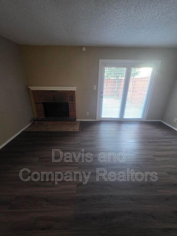 Building Photo - 3316 Caldera Blvd
