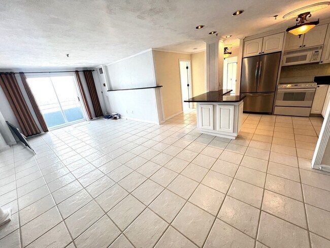 Building Photo - 510 Revere Beach Blvd