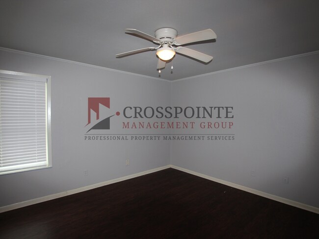 Building Photo - Beautiful 3 bedroom 2 bath home in Flint! Lease Take Over!