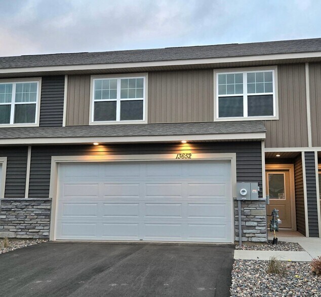 Primary Photo - 13652 Kaylemore Trl