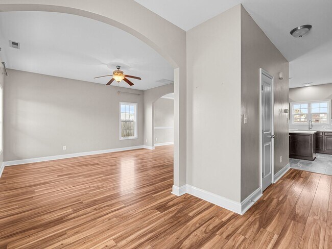 Building Photo - Williamsburg Plantation Beauty