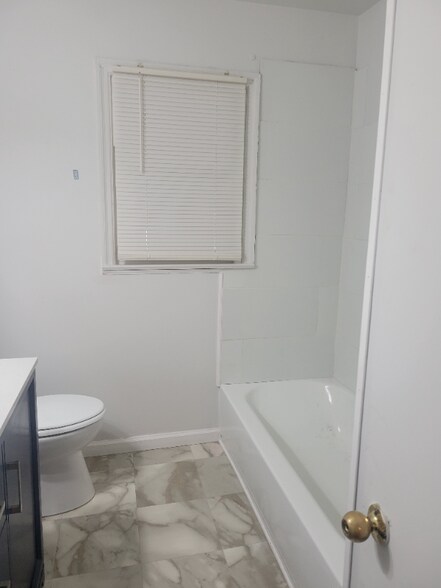 Building Photo - 1620 Old Wilson Rd