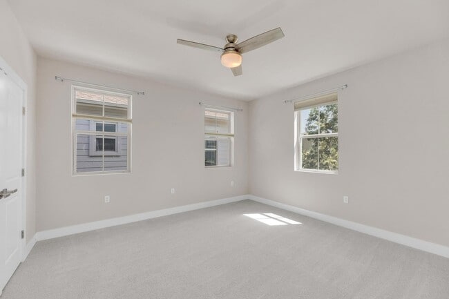 Building Photo - 4110 Nitschke St