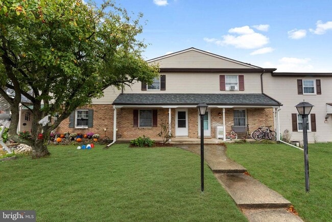 Building Photo - 143 Thomas Dr