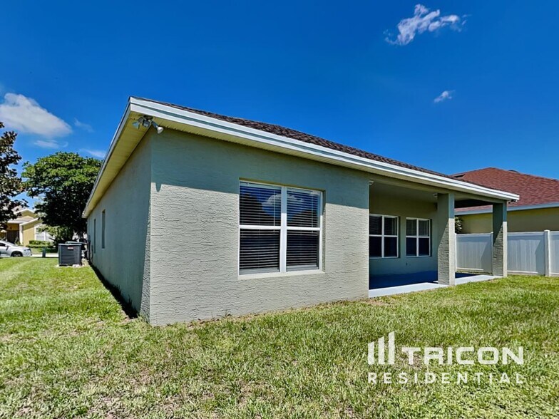 Building Photo - 160 James Cir