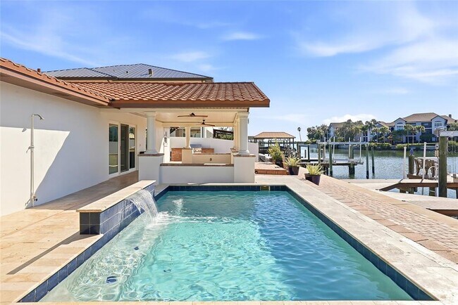 Building Photo - 3918 Americana Dr