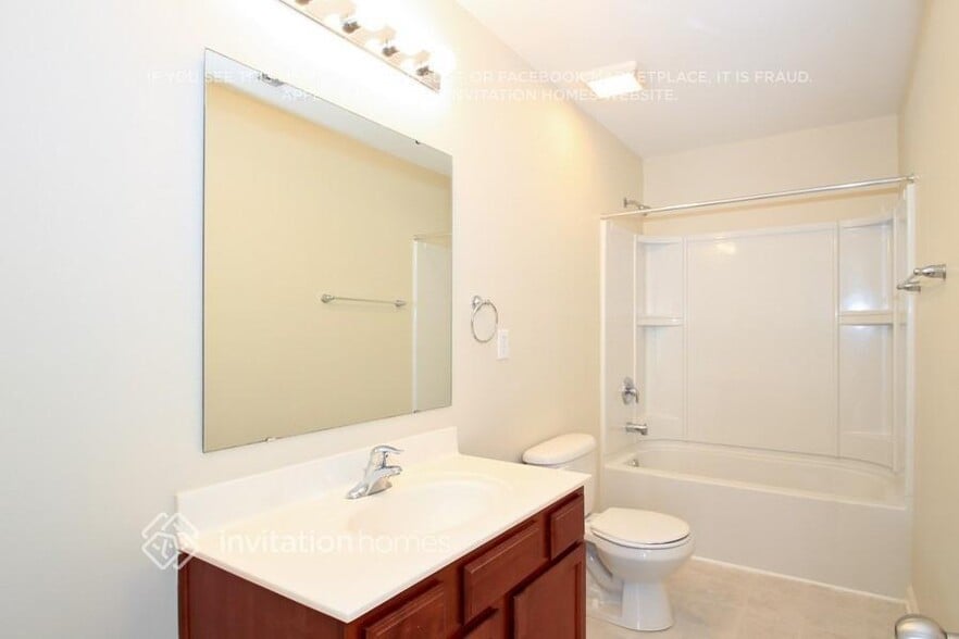 Building Photo - 1084 Joselynn Drive