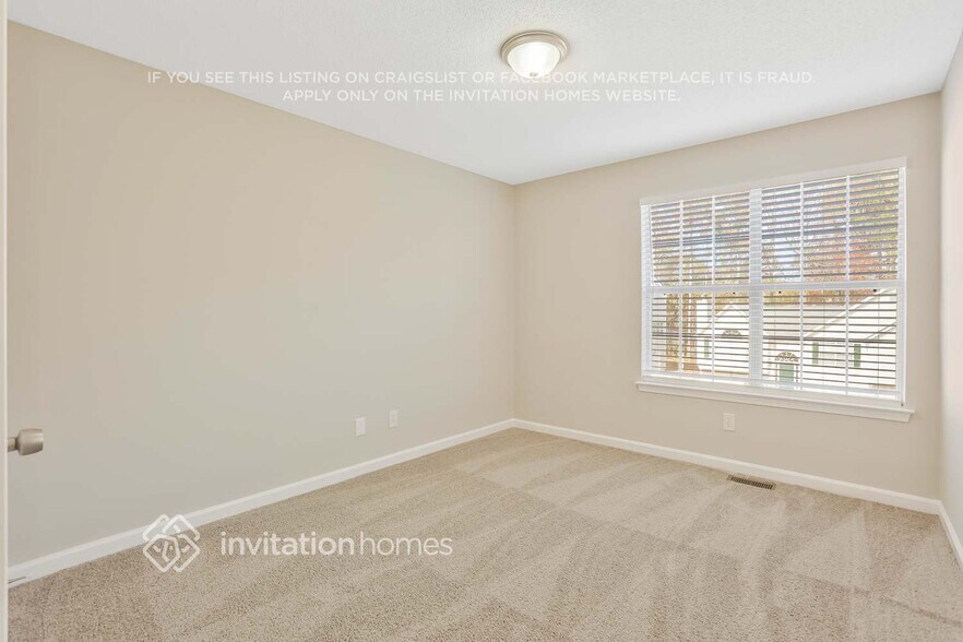 Building Photo - 6397 Cardiff Ln