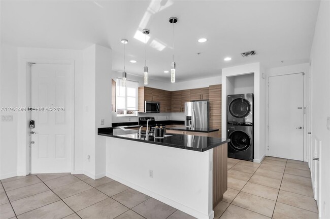 Building Photo - 2735 SW 81st Terrace