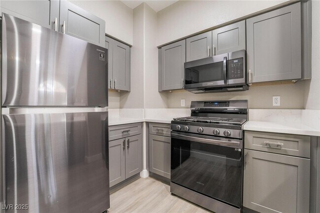 Building Photo - 2251 Wigwam Pkwy