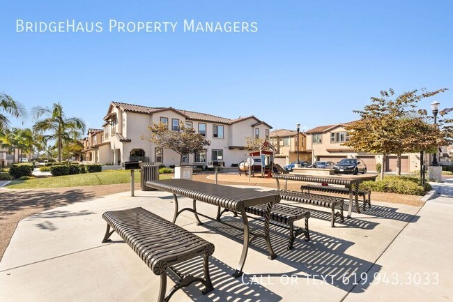 Building Photo - 1709 Signature Pl