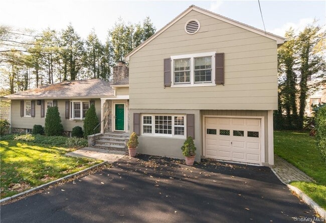 Building Photo - 1 Senate Pl