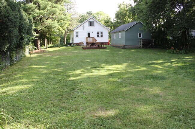 Building Photo - 2907 Arbor St