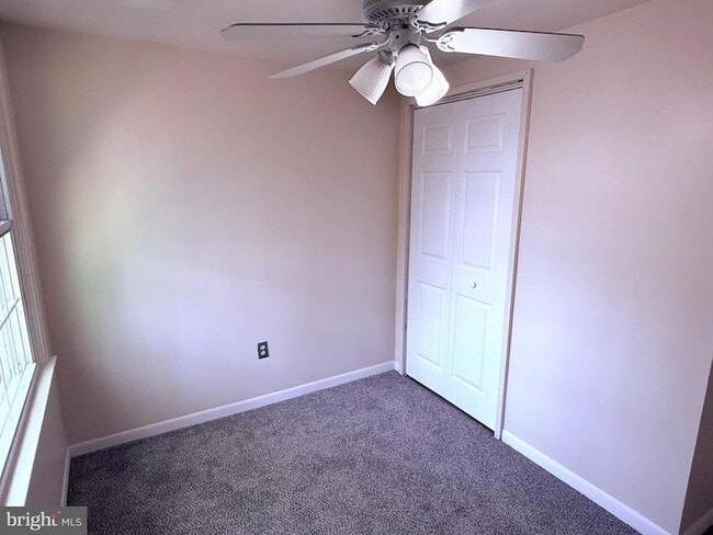 Building Photo - 3334 Tidewater Ct