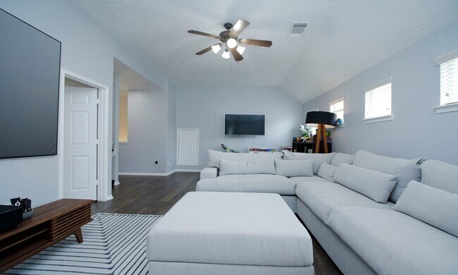 Building Photo - 93 W Frontera Cir