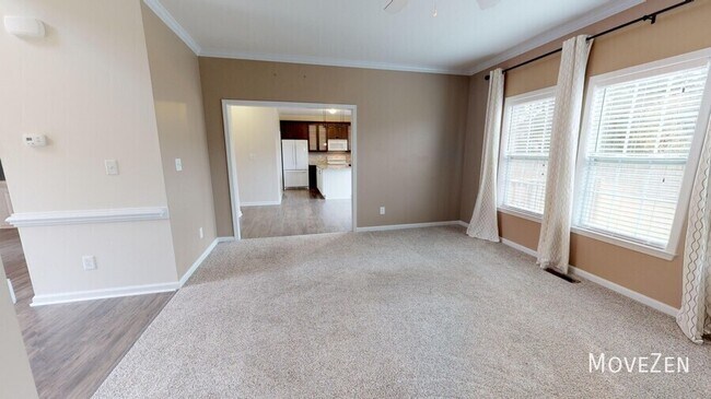 Building Photo - 2916 Hayward Ct