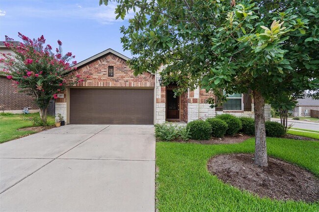 Primary Photo - 417 Briar Park Dr