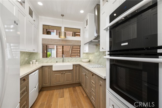 Building Photo - 2322 Palos Verdes Dr W