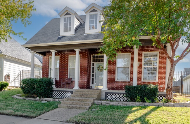 Primary Photo - 1814 Morning Glory