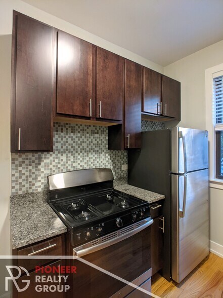 Building Photo - 2850 N Mildred Ave