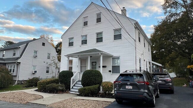 Building Photo - 48 Bartley St