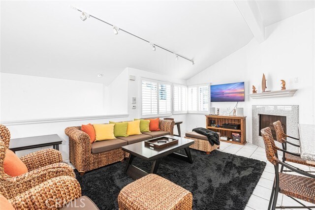 Building Photo - 1720 W Oceanfront