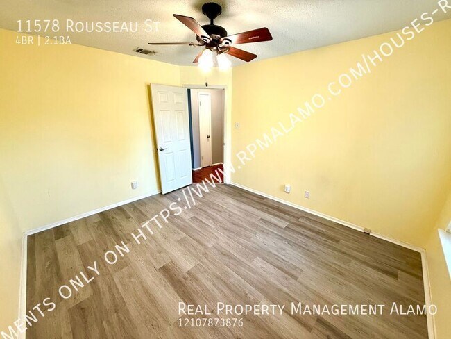 Building Photo - 11578 Rousseau St