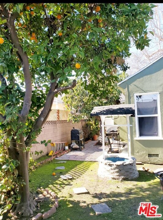 Building Photo - 3760 Wellington Rd