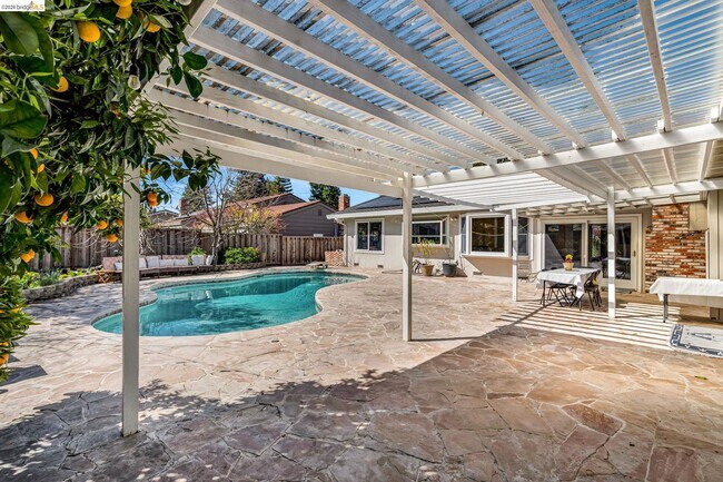 Building Photo - 277 Hidalgo Ct