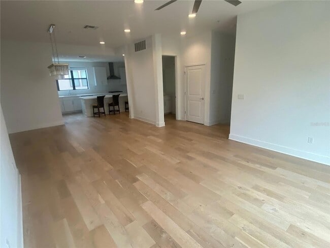 Building Photo - 2511 N Grady Ave