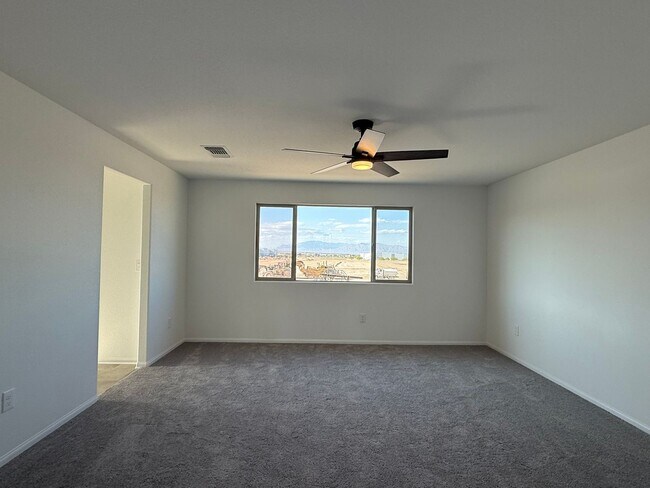 Building Photo - Brand new Southwest 3 bedrooms 2.5 bathrooms