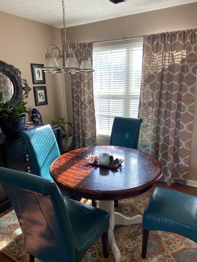 Building Photo - 203 Meigs Dr