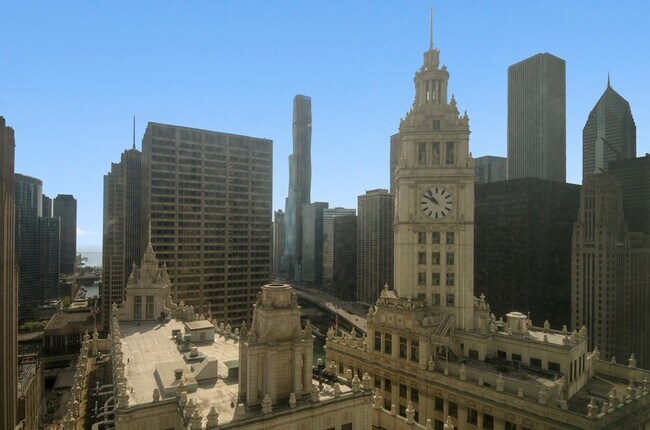 Building Photo - 405 N WABASH Ave
