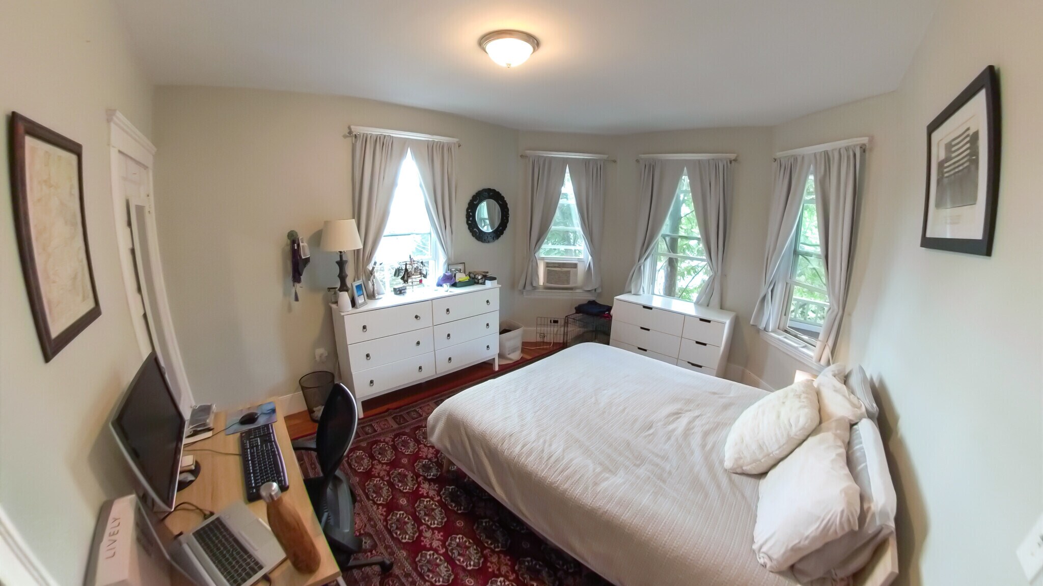 Building Photo - 12 Hinckley St