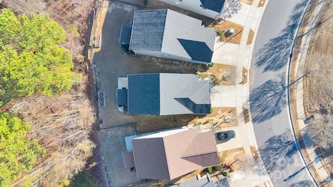 Building Photo - 11715 Clems Branch Dr