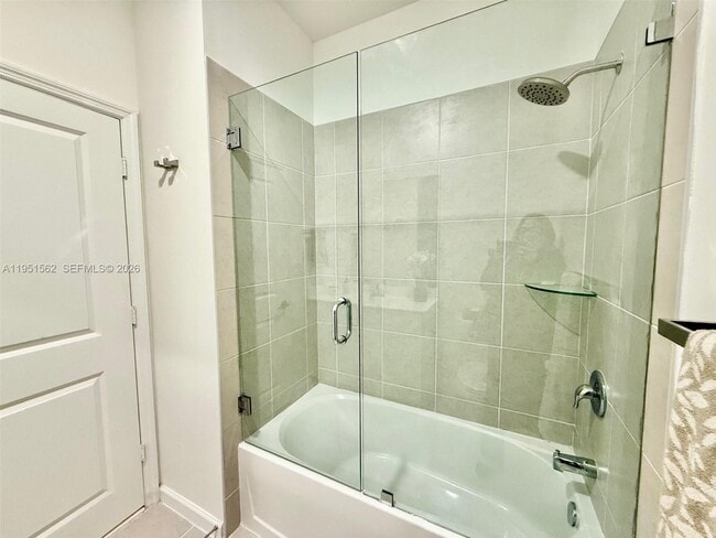 Building Photo - 2767 SE 25th Ave