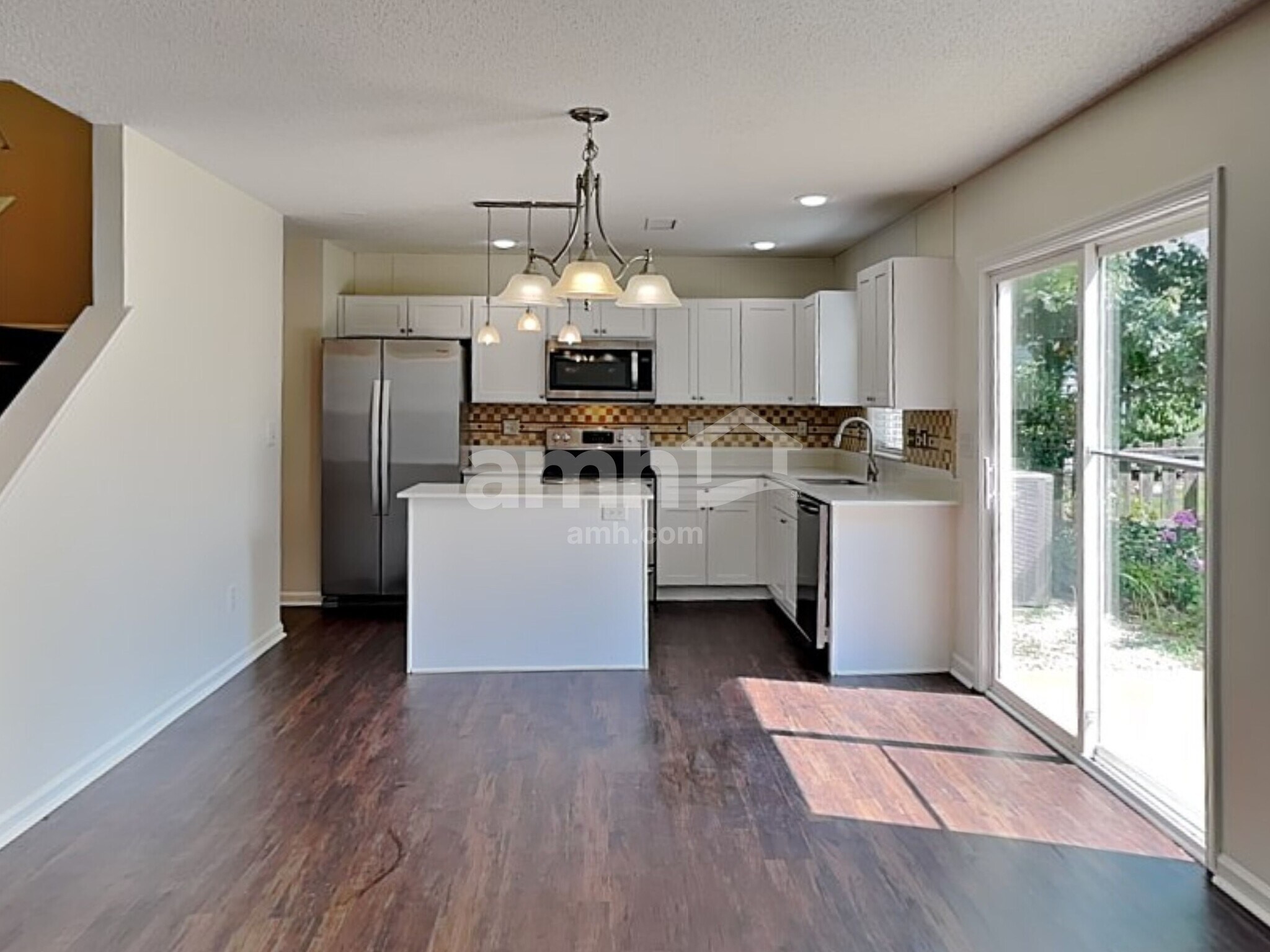 Building Photo - 126 Winborne Dr