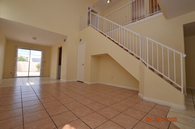 Building Photo - 3409 N Trilogy Dr