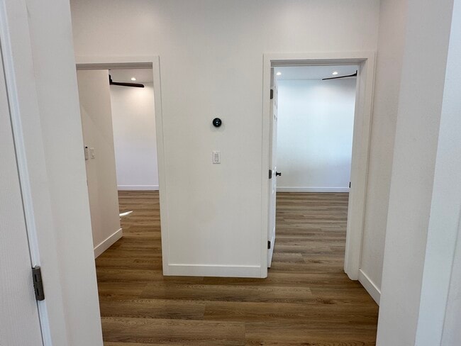 Building Photo - 3617 W Victory Blvd