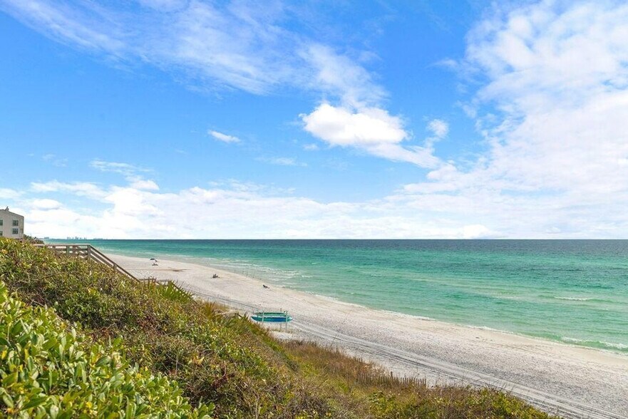 Building Photo - 113 N Myrtle Dr