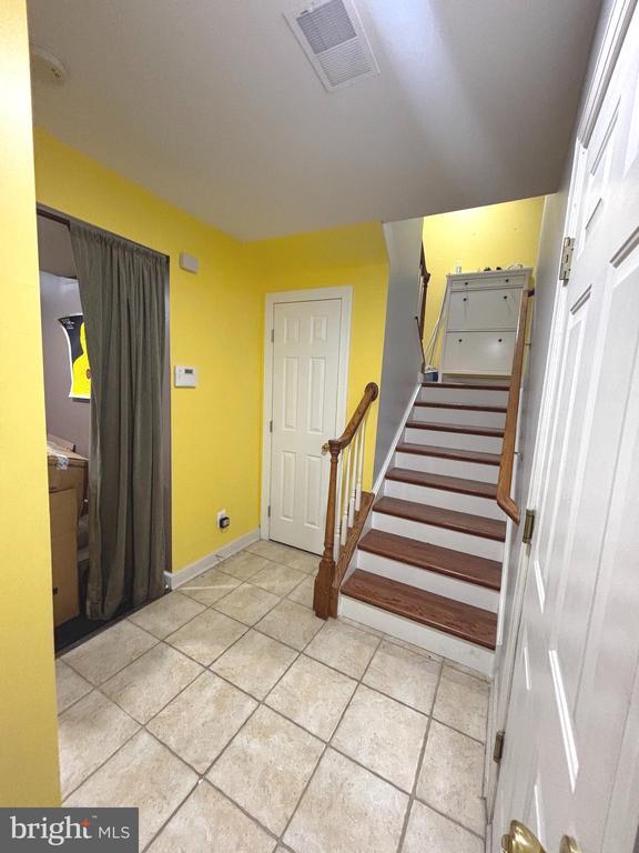 Building Photo - 3120 King Ln