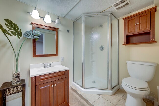 Building Photo - 3744 Highknob Cir
