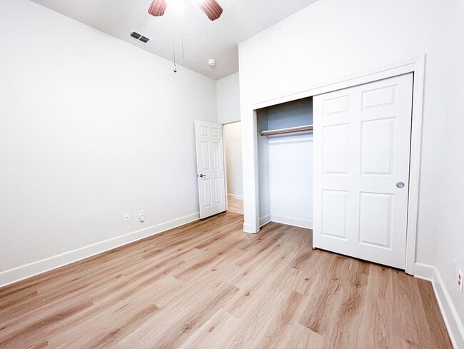 Building Photo - 1808 Spokane Rd