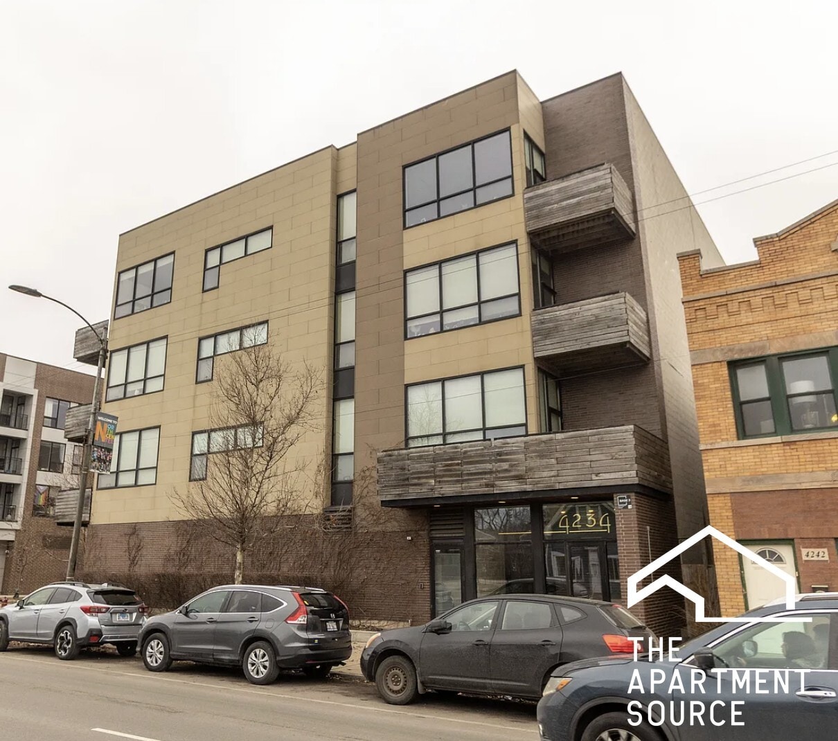 Building Photo - 2204 N Kedzie Blvd